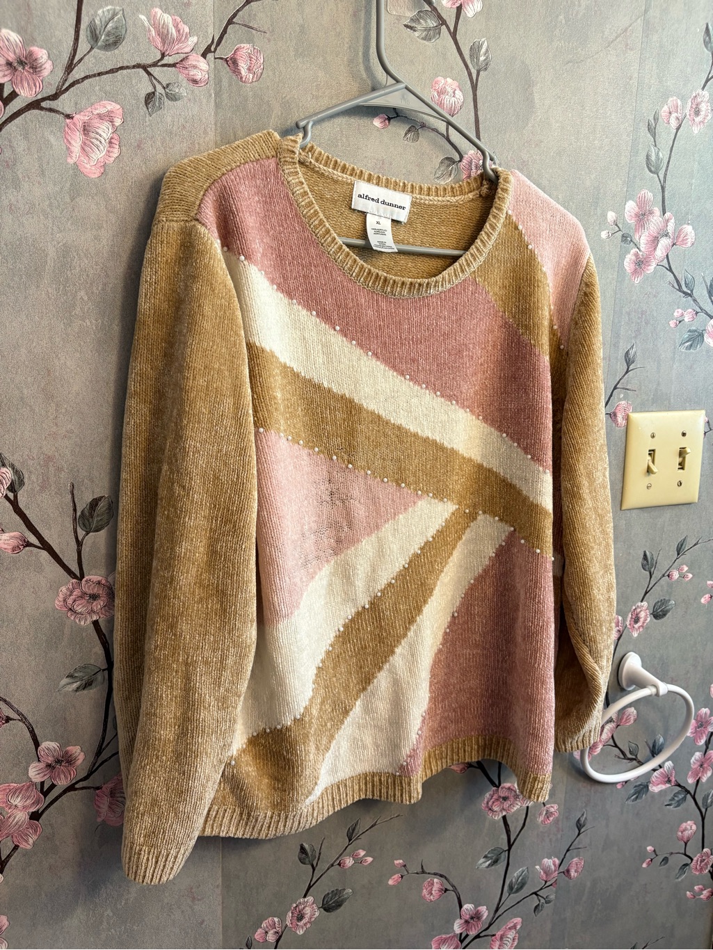 Alfred Dunner Pink, Tan & Cream Abstract Crewneck Sweater
